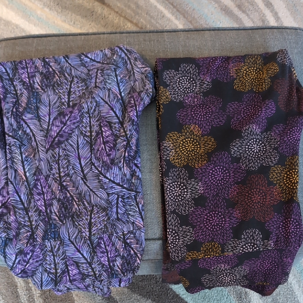 Purple and Black Patterned Leggings